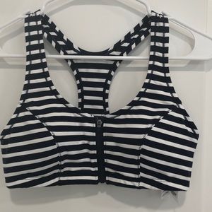NWOT New Balance sports bra